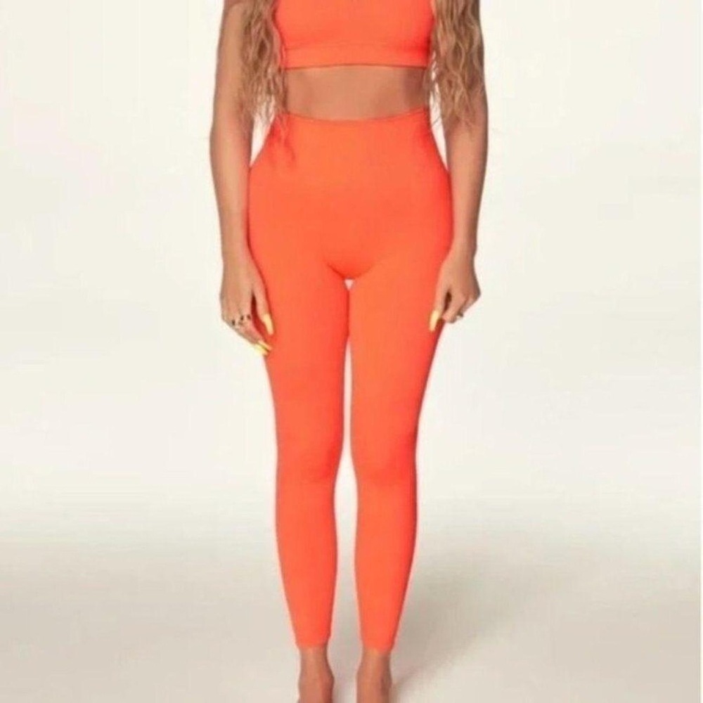 Good American Ribbed Orange High Rise Leggings
